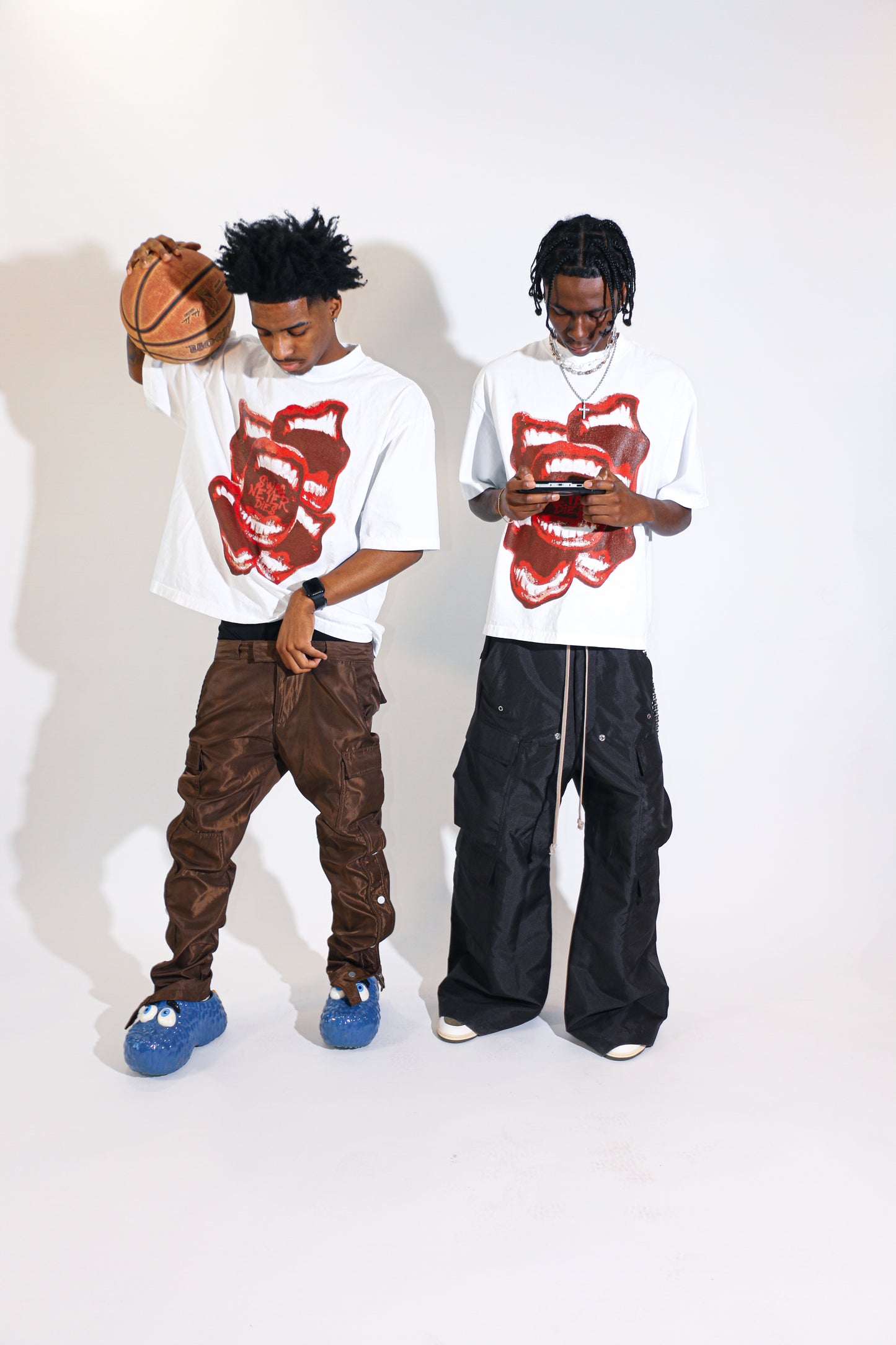 SWAG NEVER DIES TEE